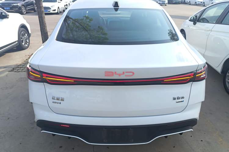 Used BYD Seal 06 New Energy 2025 DM-i Smart Drive 120KM Deluxe Model