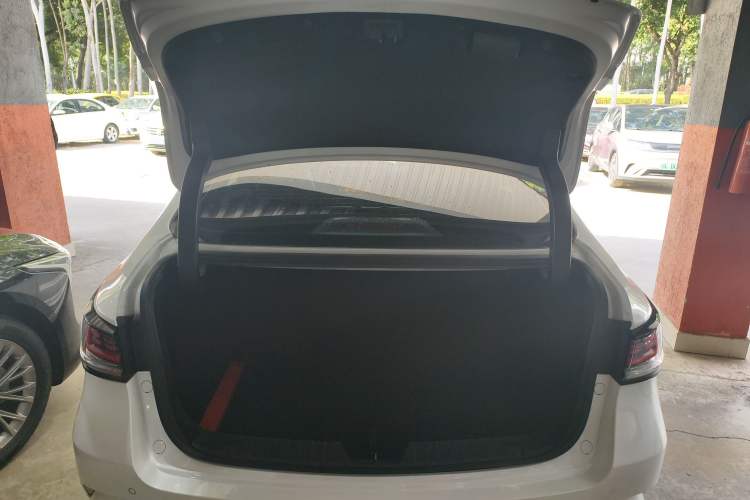 Used CHANGAN Ruicheng PLUS 2023 1.5T DCT Prestige Edition Trunk