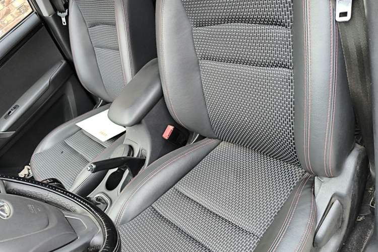 Used Chery Tiggo 3 2016 1.6L Manual ZhiShang Edition
