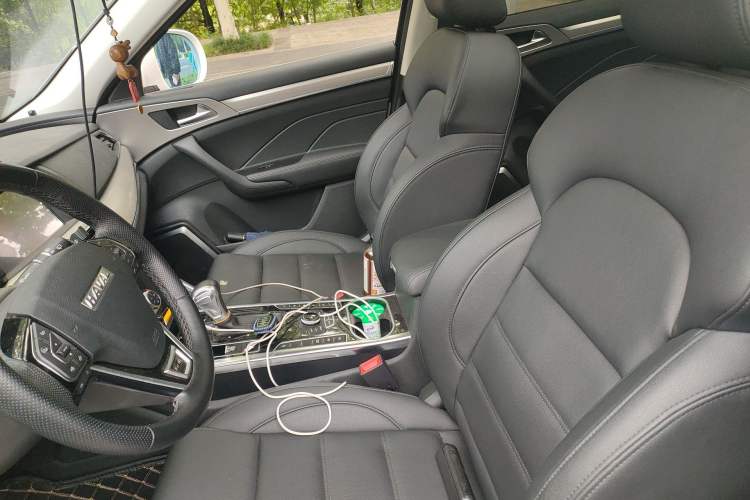 Used Haval H7 2016 Blue-Label H7 2.0T Automatic Luxury Model Left Front Seat