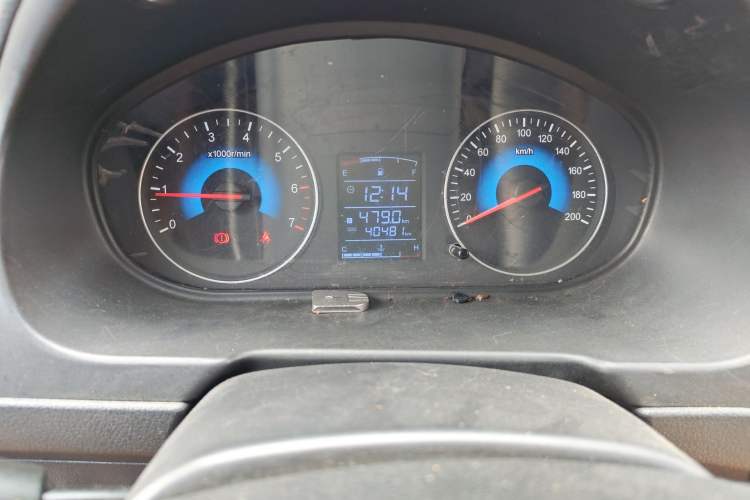 Used Dongfeng Fengon 330 2017 1.5L Manual Utility II DK15
