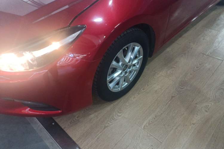 Used Mazda Mazda 3 Axela 2017 Sedan 1.5L Automatic Comfort Model Emission Standard China V
