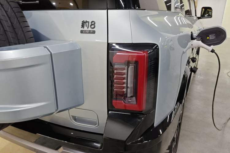 Used Formula Leopard Leopard 8 2025 Smart & Brave Flagship Edition 7 Seats