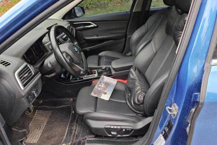 Used BMW 1 Series 2018 Facelifted 118i Sport Edition Left Front Seat