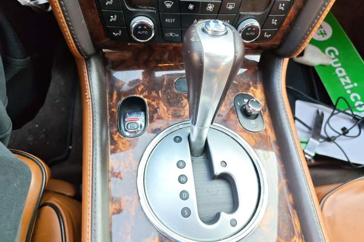 Used Bentley Flying Spur 2010 6.0T Five-Seat Version