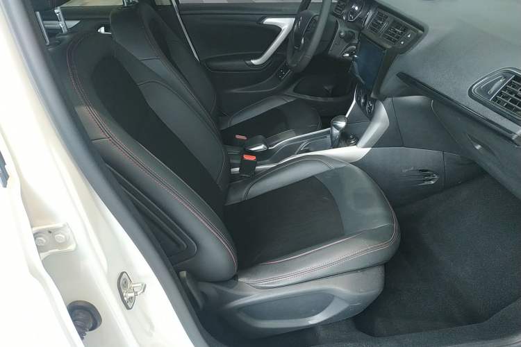 Used Citroen C3-XR 2015 1.6L Automatic Pioneer Model Right Front Seat