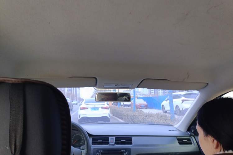 Used Volkswagen Santana 2013 1.4L Manual Fashion Edition Headliner