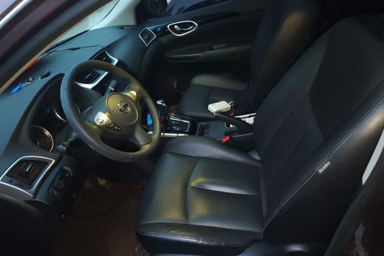 Used Nissan Sylphy 2018 1.6XV CVT Deluxe Edition Left Front Seat