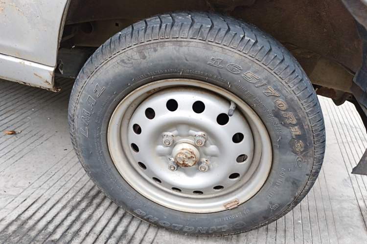 Used Wuling Zhiguang 2015 1.2L Practical LS-I Model
