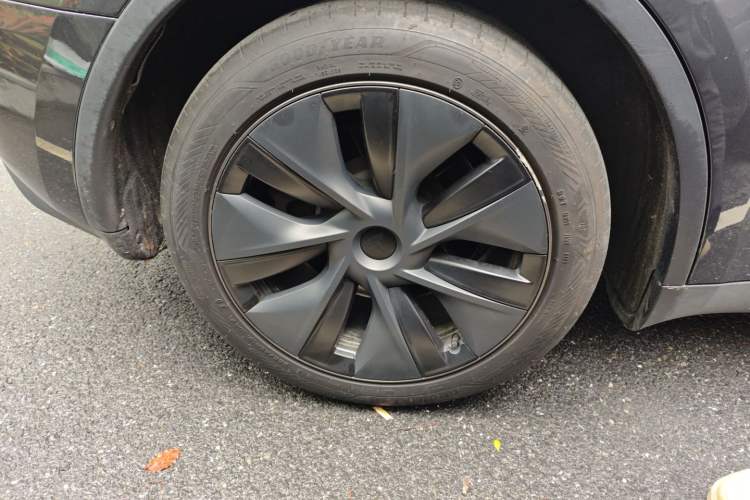 Used Tesla Model Y 2024 Rear-Wheel-Drive Version