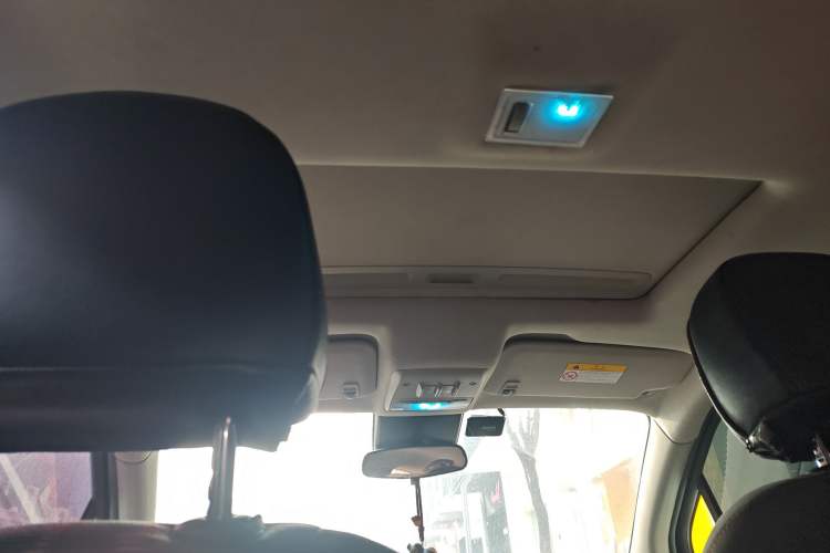 Used Buick Encore 2015 1.4T Automatic Two-Wheel Drive Urban Elite Version