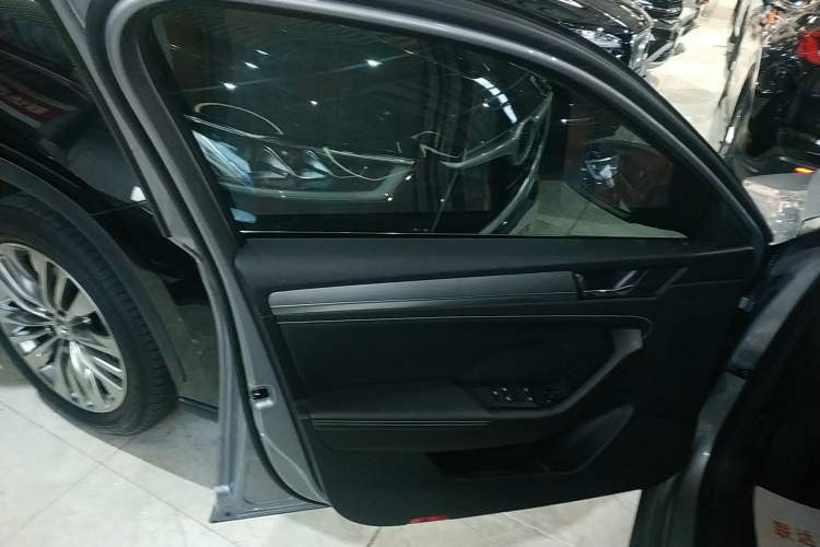 Used Skoda Superb 2023 TSI280 DSG Luxury Edition