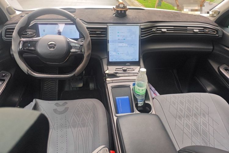 Used Nio ES8 2020 415 km Signature Edition 6-Seater Version
