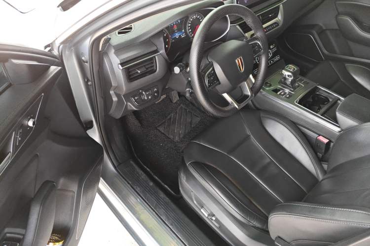 Used Hongqi H5 2020 1.8T Automatic ZhiLian QiYun Edition
