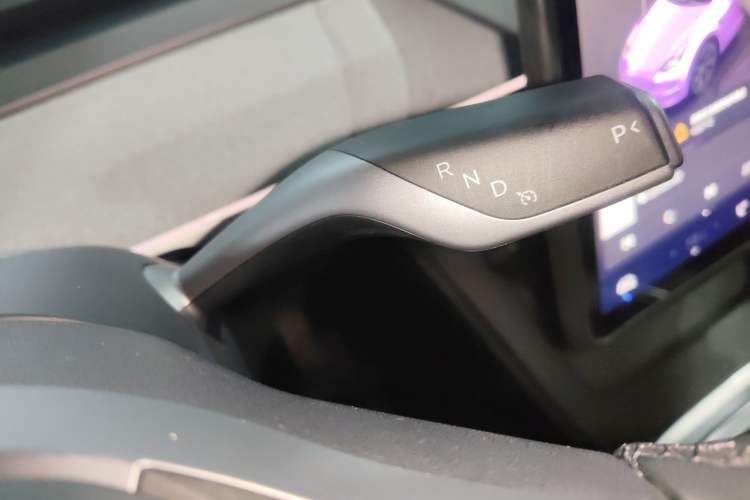 Used Tesla Model Y 2024 Rear-Wheel-Drive Version Gear Lever