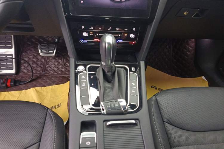 Used Volkswagen FAW-Volkswagen CC 2021 380TSI Striking Edition