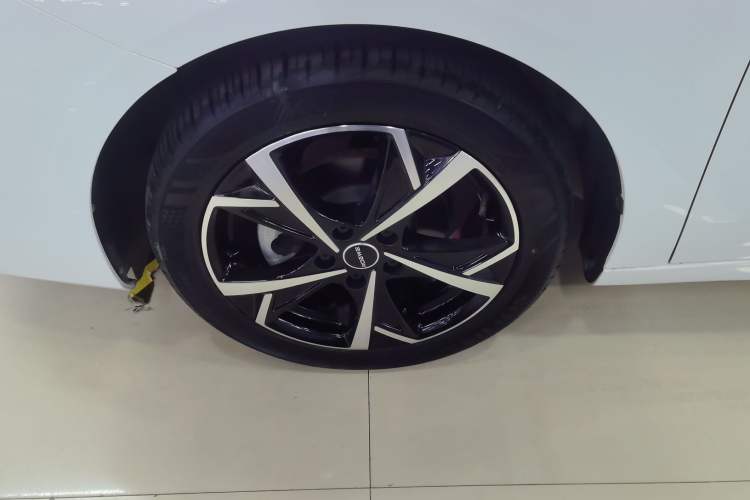 Used Roewe i5 2023 1.5L CVT Luxury Edition