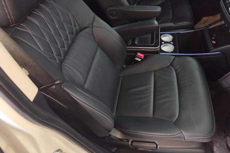 Used Honda Elysion 2019 2.0L Hybrid Luxury Edition
