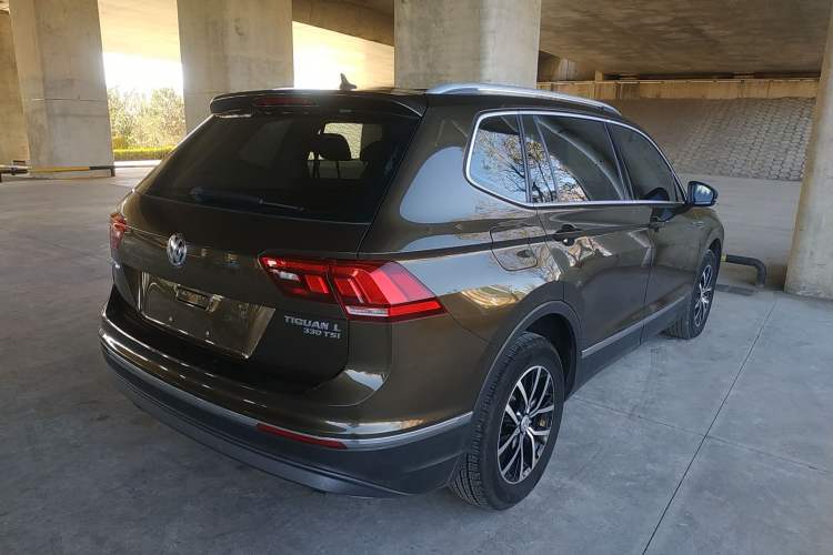 Used Volkswagen Tiguan L 2017 330TSI Automatic Two-Wheel Drive Luxury Edition