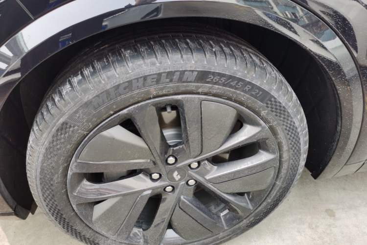 Used Li Auto L8 2024 Max
