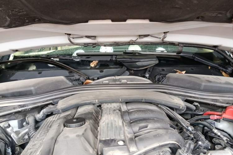 Used BMW 5 Series 2010 520Li Luxury Model