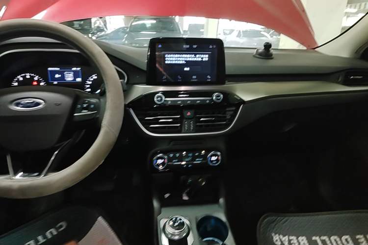 Used Ford Focus 2020 Sedan EcoBoost 180 Automatic Trend Edition

