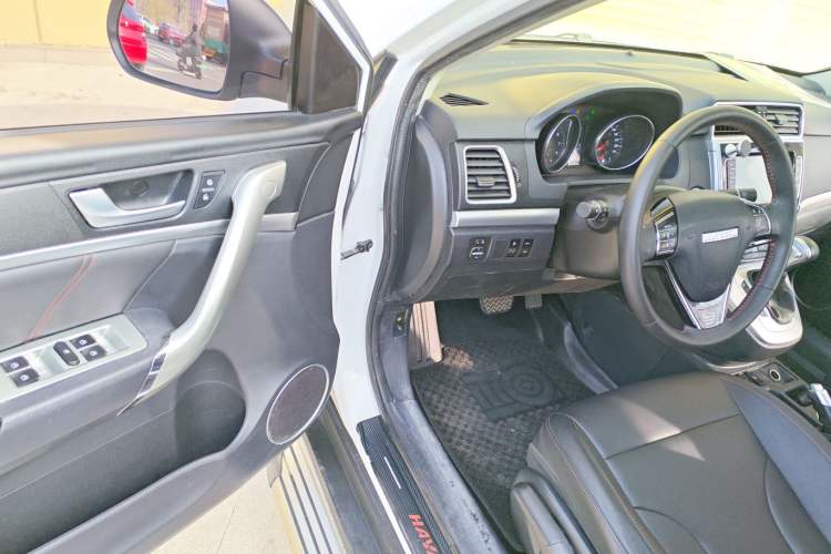 Used Haval M6 2019 1.5T DCT Two-Wheel Drive Elite Version China VI Standard
