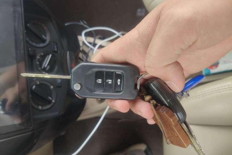 Used Nissan Livina 2010 Jingyue Edition 1.6L Automatic Supercharged Model