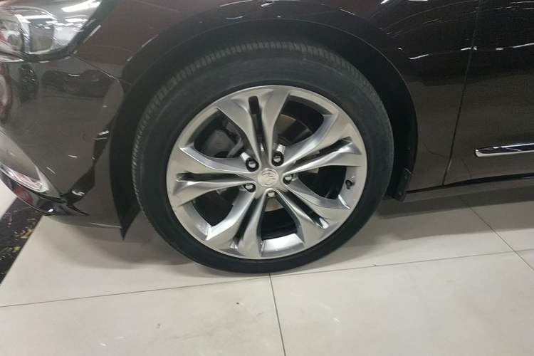 Used Buick LaCrosse 2021 Avenir Avia First-Edition Model
