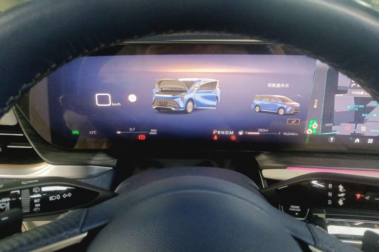 Used Buick Century 2023 2.0T Six-Seater Yinshi Edition