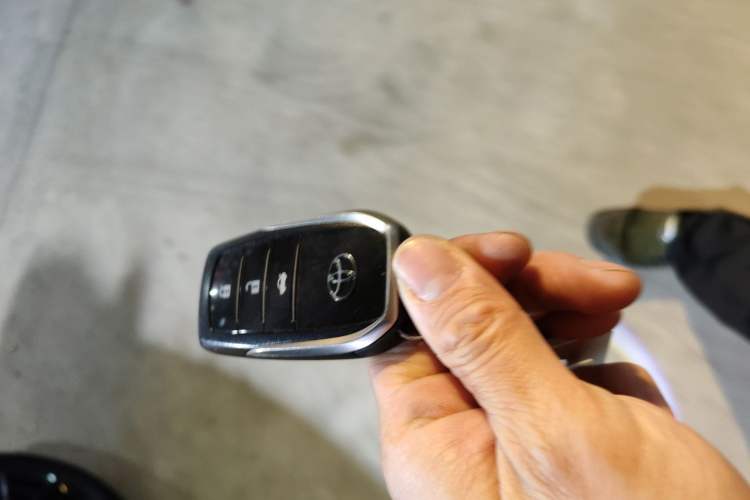 Used Toyota 86 2017 2.0L Manual Luxury Version