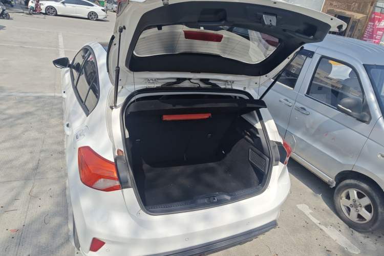 Used Ford Focus 2020 Hatchback EcoBoost 180 Automatic Trend Edition