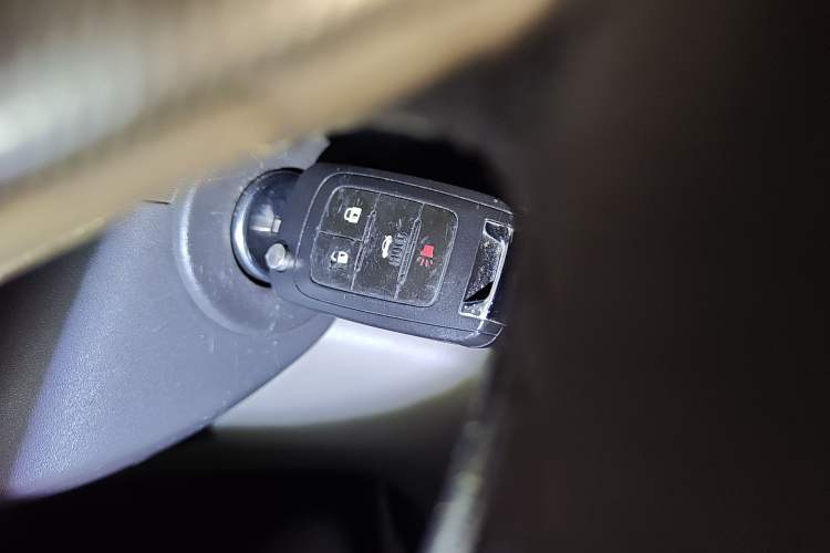 Used Chevrolet Malibu 2014 2.4L Automatic Luxury Edition Vehicle Key