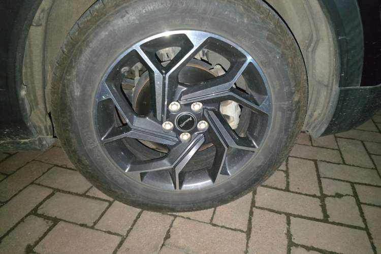 Used Dongfeng Aeolus AX7 2019 1.6T Automatic AI Pioneer Model China V Standard
