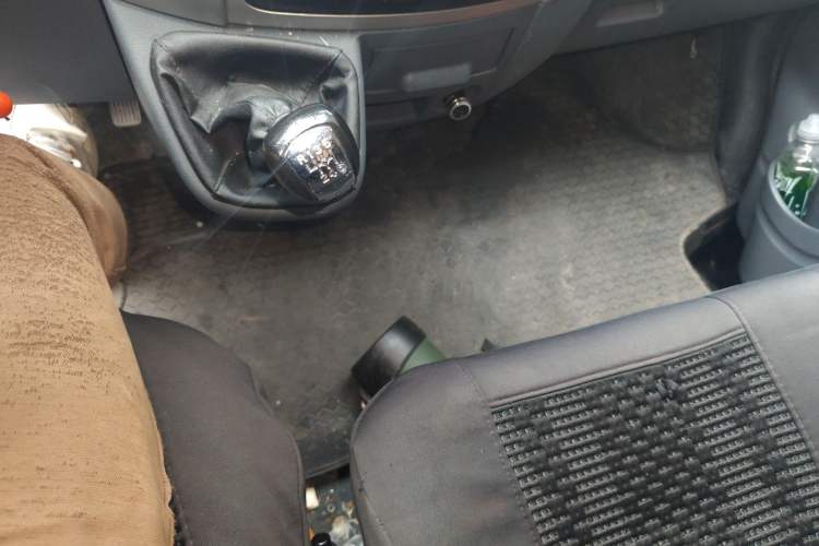 Used Dongfeng Yufeng 