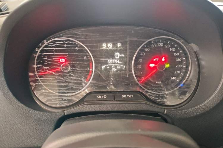 Used Volkswagen Polo 2014 1.6L Automatic Comfort Edition Instrument Cluster