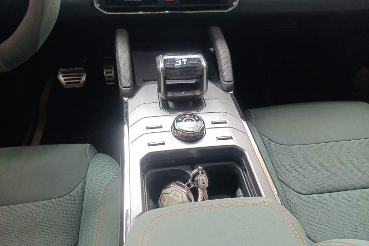 Used JETOUR Traveler 2023 2.0T Four-Wheel Drive Conqueror