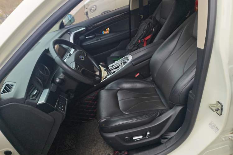 Used Geely Auto Emgrand GT 2015 2.4L Comfort Model
