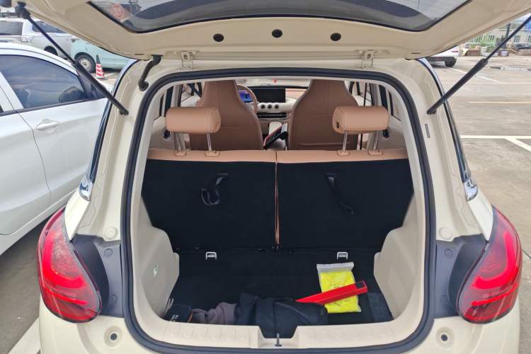 Used Wuling Bingo 2025 333 km Lingxi Deluxe Edition Trunk