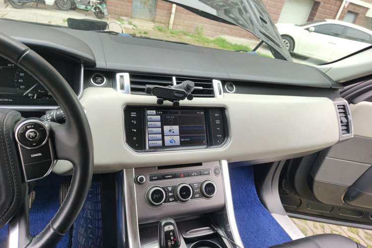 Used Land Rover Range Sport 2014 3.0 SC V6 HSE DYNAMIC
