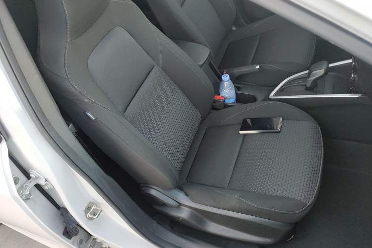 Used Chevrolet Cavalier 2022 325T Automatic Enjoyment Edition Right Front Seat