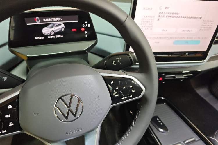 Used Volkswagen ID.4 X 2025 Smart Version Pure & Intelligent Enjoyment Edition