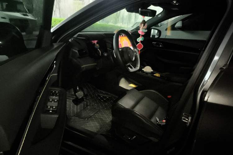 Used Lynk & Co 03 2023 1.5TD DCT JingPro
