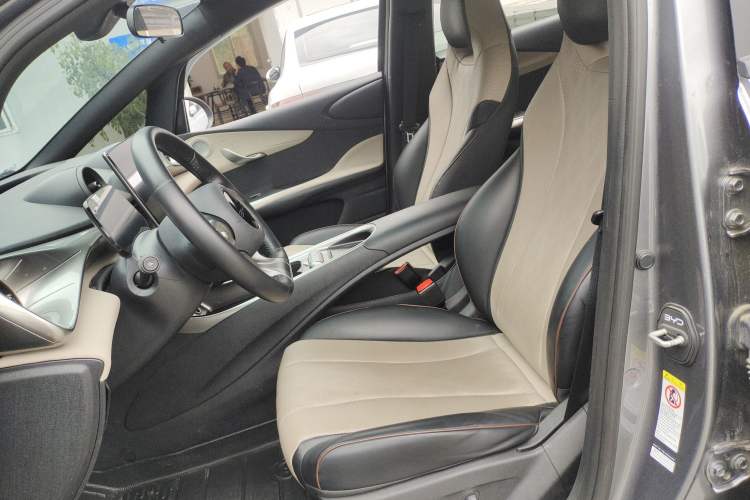 Used BYD Dolphin 2023 420 km Fashion Edition