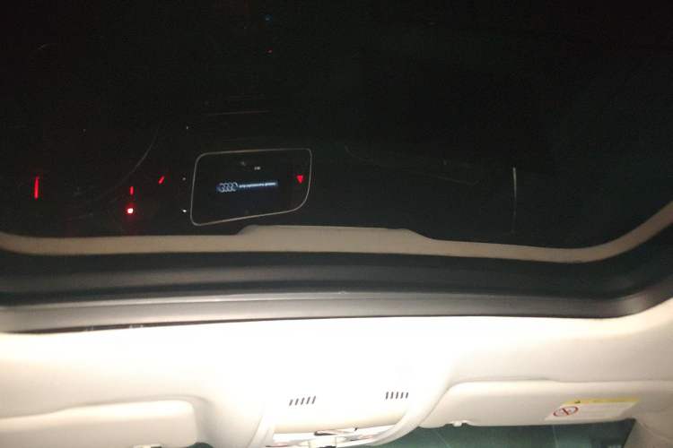 Used Audi Q5 2017 Plus 40 TFSI Ambition Model
