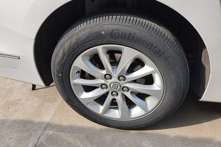 Used Buick GL8 2018 ES 28T Comfort Model China VI Standard