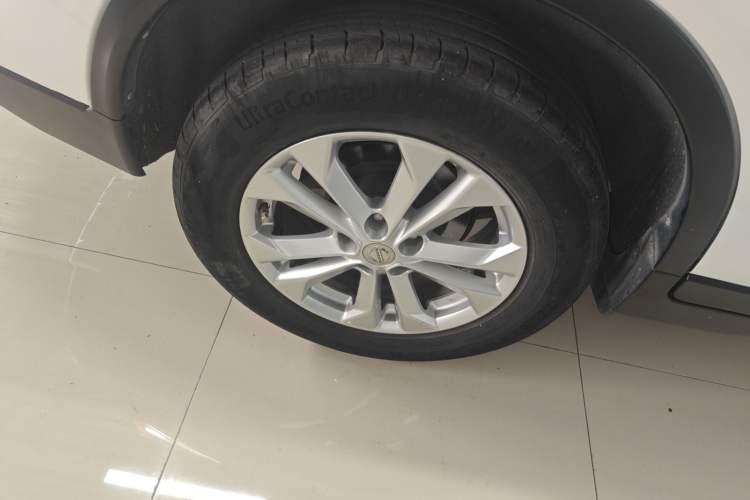 Used Nissan X-Trail 2015 2.0L CVT Comfort MAX Edition 2WD
