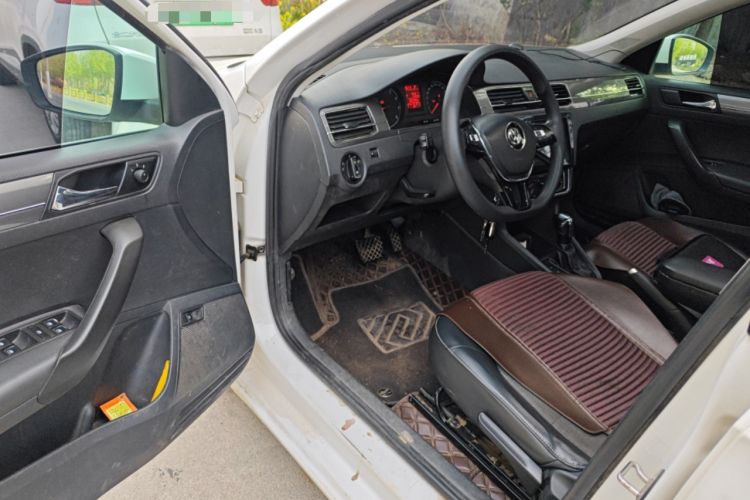 Used Volkswagen Santana 2018 1.5L Automatic Comfort Edition Driver Seat