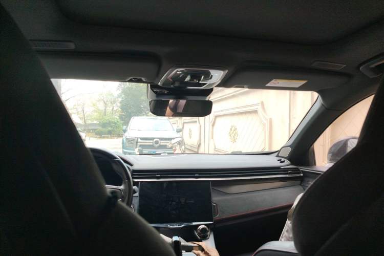 Used Lynk & Co 05 2020 2.0TD Four-Wheel Drive HypeHalo
