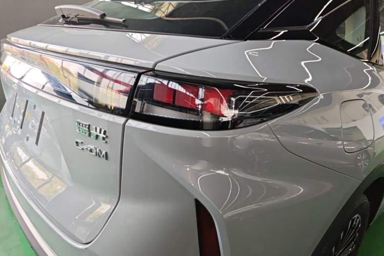 Used EXEED Stellar C-DM 2024 1.5T Long-Range Pro
